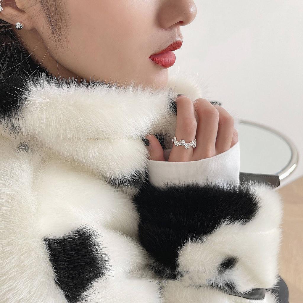 French Lava Niche Design Cold Wind Folds Geometric Ring Women'S Opening Premium Sense Index Finger Ring