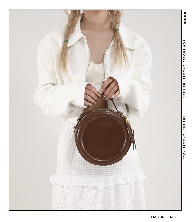 Niche Retro Hong Kong Style Women's Round Handbag - 2025 Early Spring Fashion, Versatile Single Shoulder Crossbody Bag