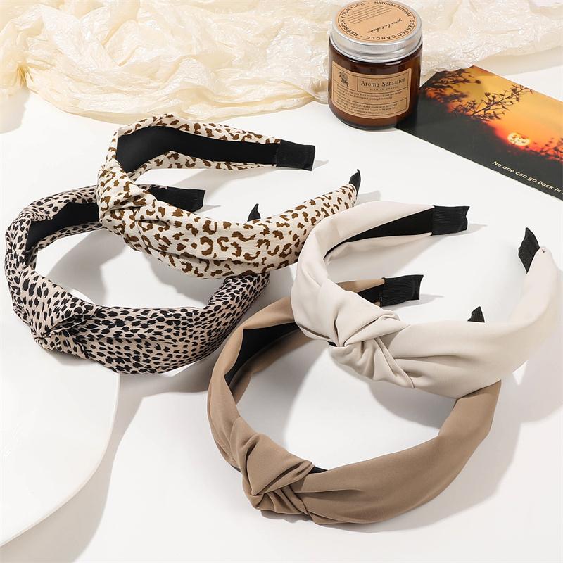 Popular Leopard Print Cloth Knotted Hairbands for Women Girls Casual Shopping Headpiece Simple Solid Knot Headbands