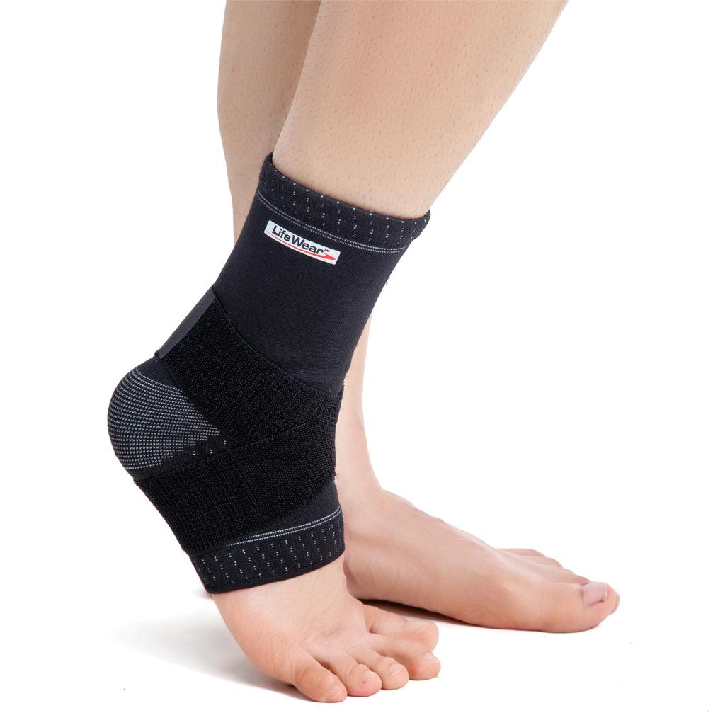 Life Wear Ankle Support, Compression Sleeve with 4-Way Stretch, Breathable, Flexible and Comfortable Fit, Ideal for Ankle Pain Relief, Swelling,