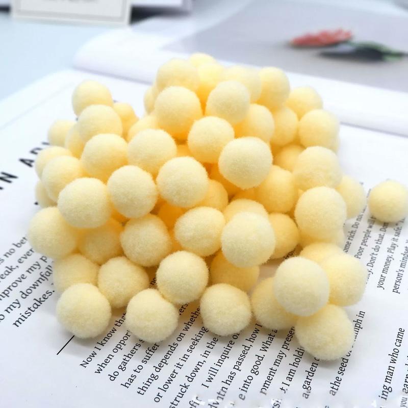 Colored Pompoms 81015202530Mm High Elasticity Soft Diy Pom Poms Fuzz Ball Pompom For Crafts Wedding Decor Kid Creative Toy
