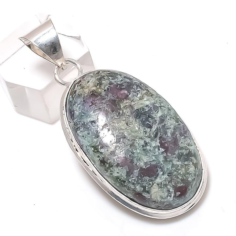 

Natural Ruby Fuchsite Gemstone 925 Sterling Silver Jewelry Pendant 2.05 M1v64