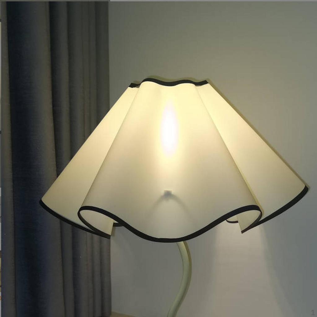 Flower Leaf Lamp Shadow Cover Desk Lighting for Café