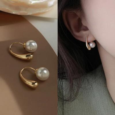 New Arrival Gold Color Water Drop Pearl Stud Earrings for Women Fashion Elegant Temperament Wedding Banquet Jewelry Girl Gift