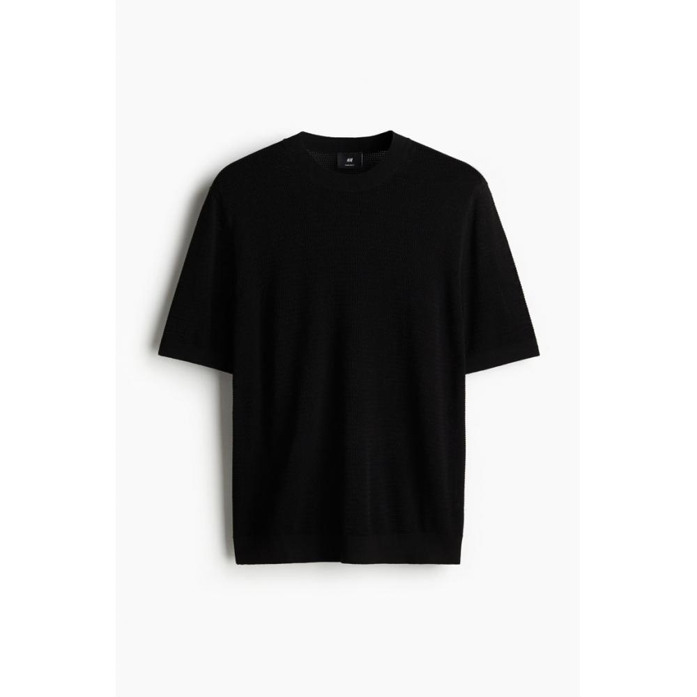 H M Regular FiT Hole KniT T sHirT Black