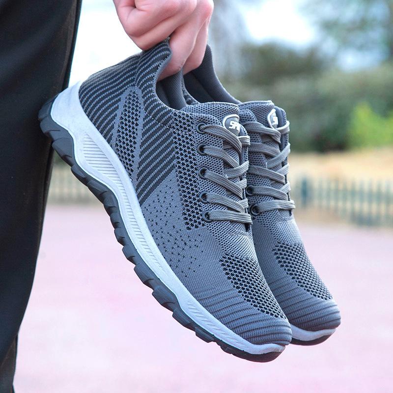 

2025 New Travel Shoes Comfortable Casual Shoes Breathable Middle-aged and Elderly Parents Running Shoes 44