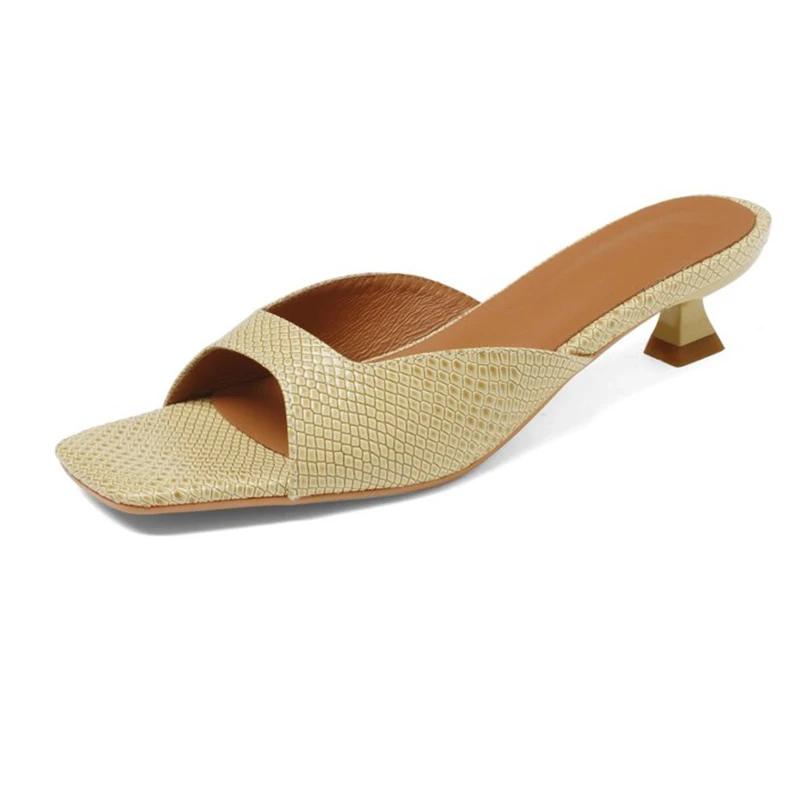 Dámské pantofle Módní šaty Boty na podpatku Značkové dámské sandály 2025 Letní lodičky Plážové žabky Luxusní Sandalias De Mujer