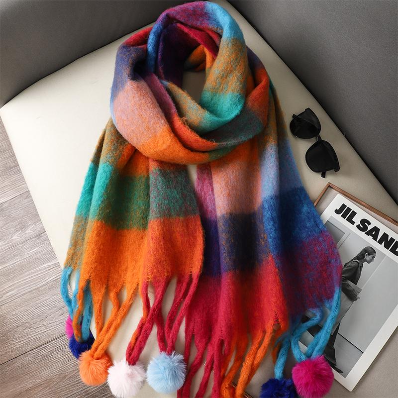 

Luxury Plaid Scarf Winter Warm Cashmere Women Hairball Pashmina Foulard Female Scarves Lady Tassel Shawl Wraps Design New 40x215cm