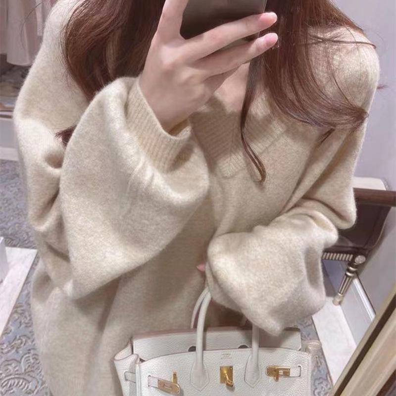 Autumn and winter new gentle wind solid color versatile knitted sweater backing top women's loose and thin pullover sweater with trendy inside