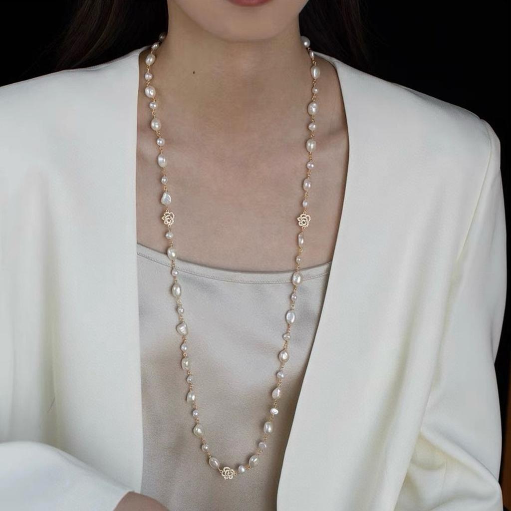 Freshwater Pearl Long Necklace Women's Fashion Light Luxury Temperament Versatile High Sense Autumn and Winter Can Be Stacked Sweater Chain 2026