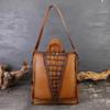 Leisure Double-shoulder Bag, Large Capacity, Lightweight, for Commuting, Fashionable Single-shoulder Handbag