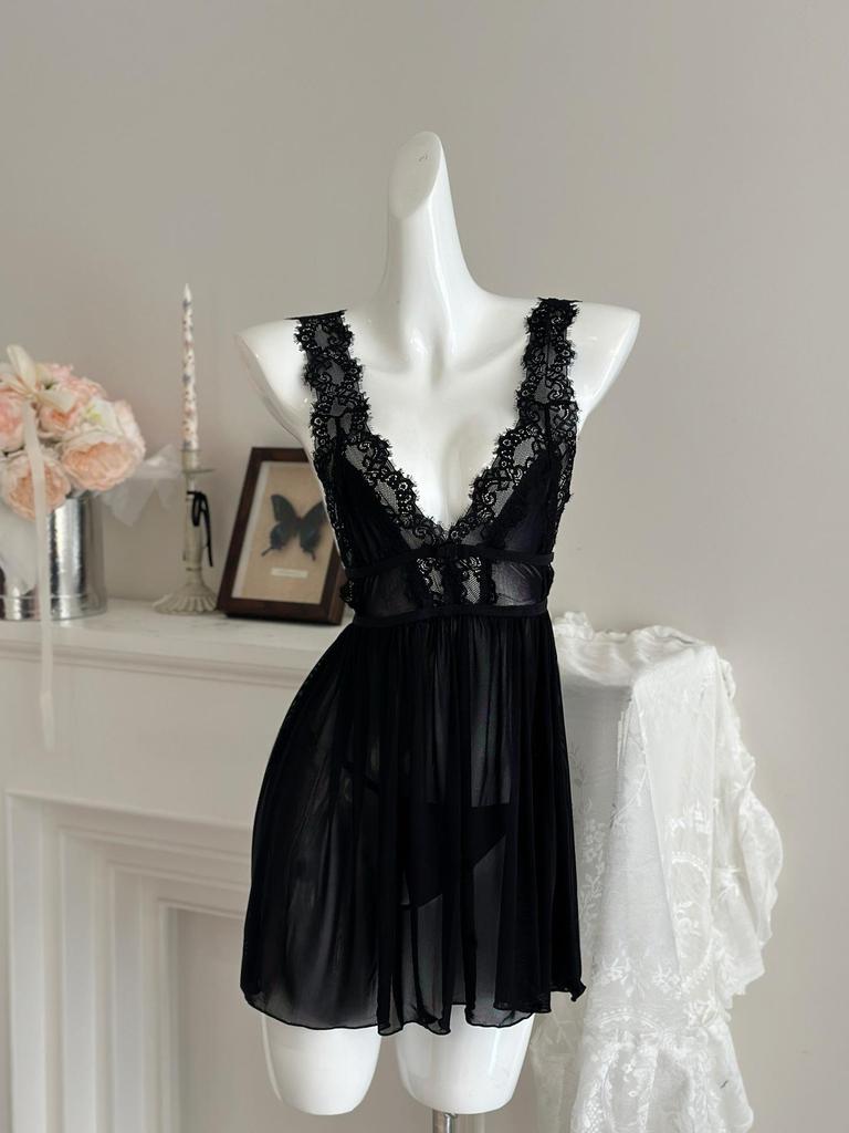 Elegantes tief ausgeschnittenes rückenfreies Spitzen-Netz-Nachthemd - Transparentes Camisole-Dessous für Damen