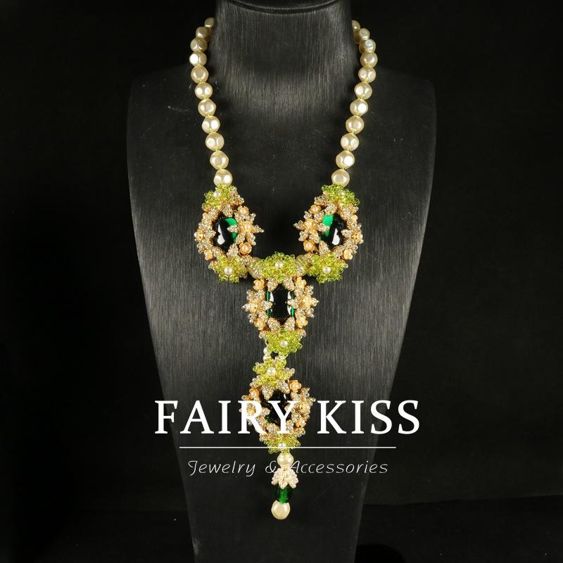 Heavy Industry Necklace Earrings Set Woven Rice Beads Snowflake Emerald Imitation Pearl Pendant Premium Temperament