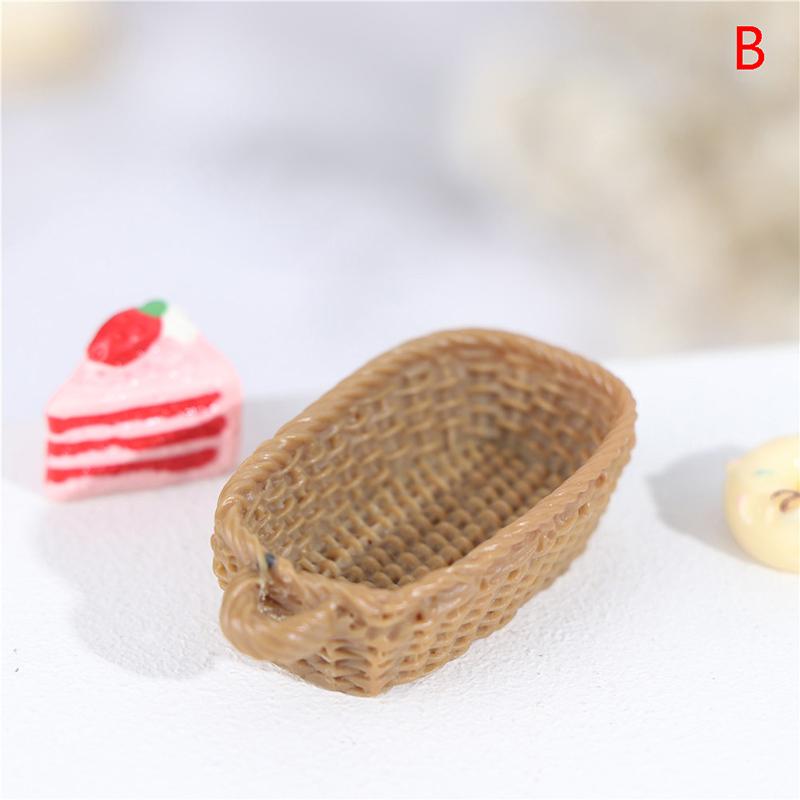 1 :6 /1: 12 Dollhouse Miniature Bread Basket Simulation Food Model Toys DollHouse Decoration Mini bread Dollhouse Food toy