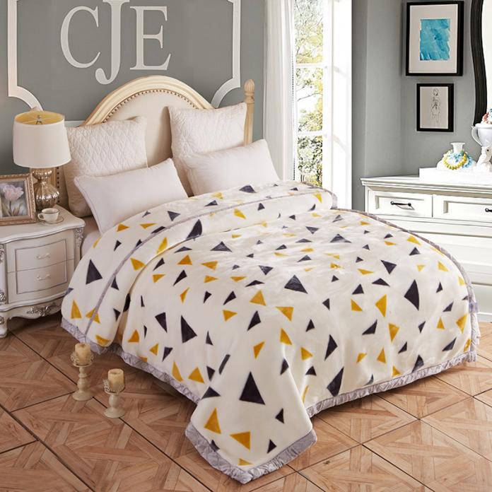 Double-Layer Thickened Raschel Blanket - Winter Warm Quilt & Mattress Cover for Weddings, Air Conditioning, and More.