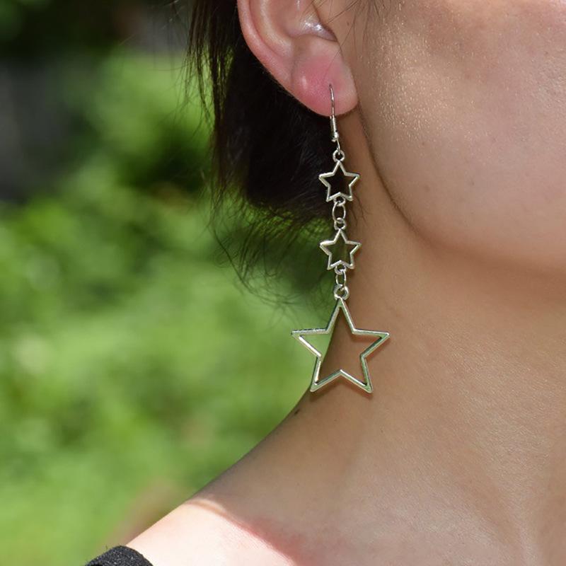 European & American Cross-Border Fashion Star Earrings: Stylish Hollow Five-pointed Design for Women - Trendy Fresh Accessory