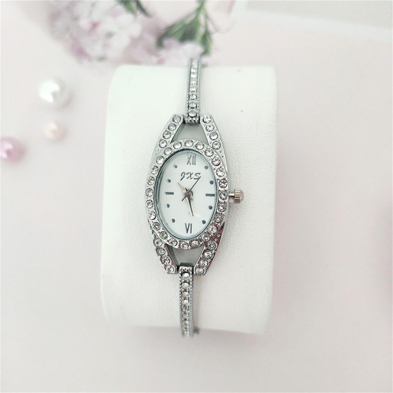 

Женские модные кожаные часы One Size