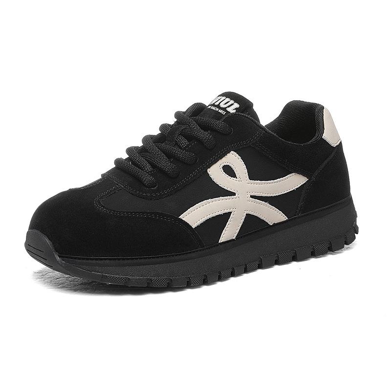 Golden Rabbit 2025 Autumn Women's Korean Fashion Dad Shoes - Comfortable, Thick Sole, Casual Forrest Gump Style.