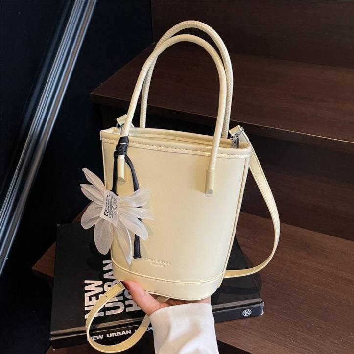 Fashion Handbag Solid Color New Casual Solid Color Shoulder Bag Commuter Messenger Bag