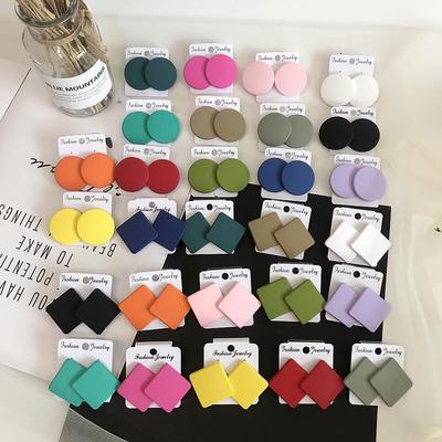 Orecchini pendenti acrilici geometrici alla moda color caramella opaco