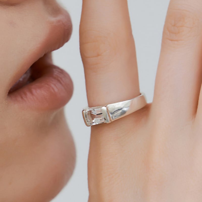 FLIT EVERYDAY STONE RING (COLORLESS)