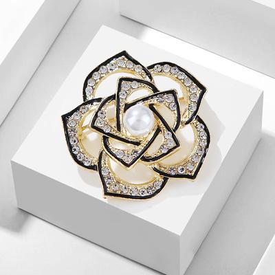 Camellia Delicate Anti-light Brooch Light Luxury Pin Accessories Female Environmental Protection Alloy Brooch