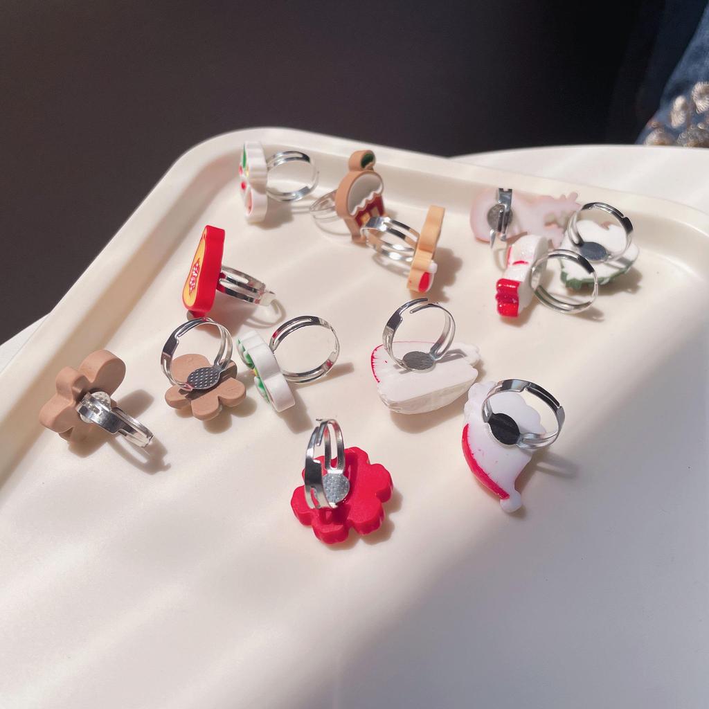 Süßer Weihnachts-Cartoon-Ring: Weihnachtsmann, Rentier, Baum Offener Schmuck für Mädchen