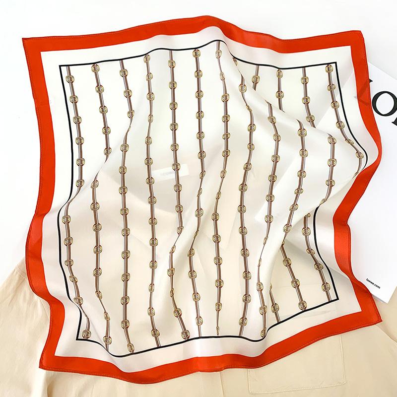 Mulberry silk new square scarf women's Korean version chain spring and summer decorative silk scarf warm silk professional scarf scarf scarf