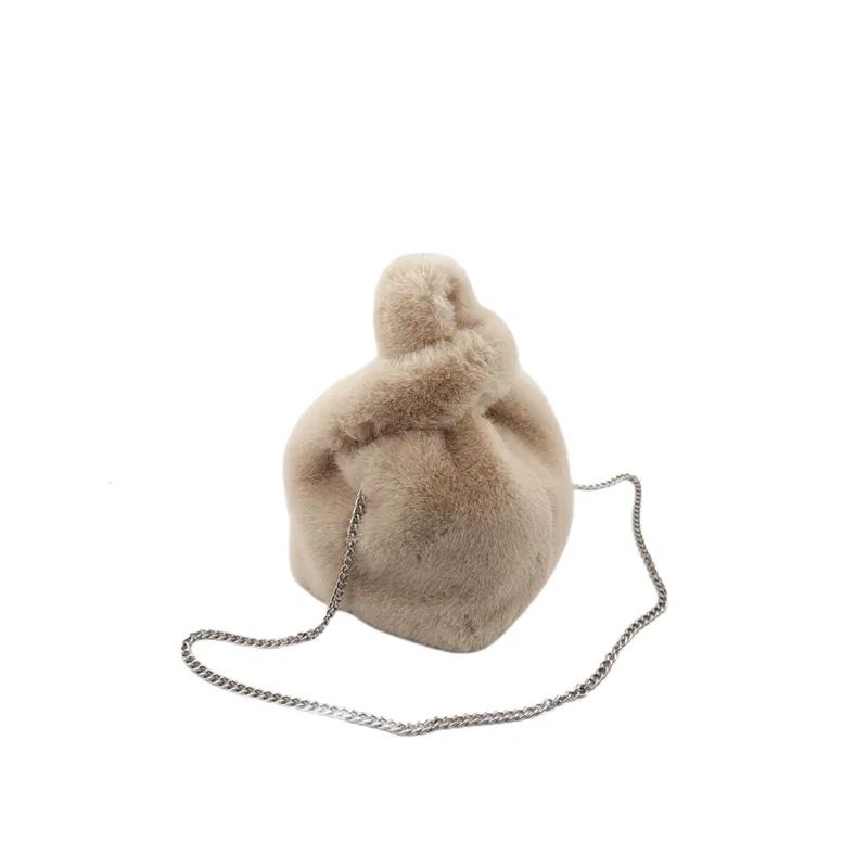 

Fluffy Faux Mink Fur Bag Winter Tote Bags for Women Handbags Soft Warm Wrist Bag Chains Shoulder Crossbody Bags Mini Clutch 17x17x25cm