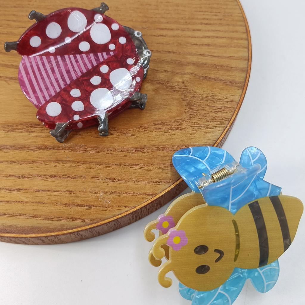 Kolorowe Akrylowe Spinki do Włosów w Kształcie Biedronki, Pszczoły, Klips Chwytający, Urocze Kreatywne Spinki Rekinowe, Zabawne Unikalne Akcesoria do Włosów dla Kobiet