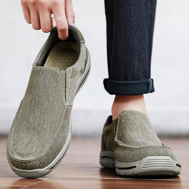 Men Khaki Canvas Shoes Slip On Driving Shoes Casual Blue Wide Head Cloth Shoes for Farther Plus Size Lightweight