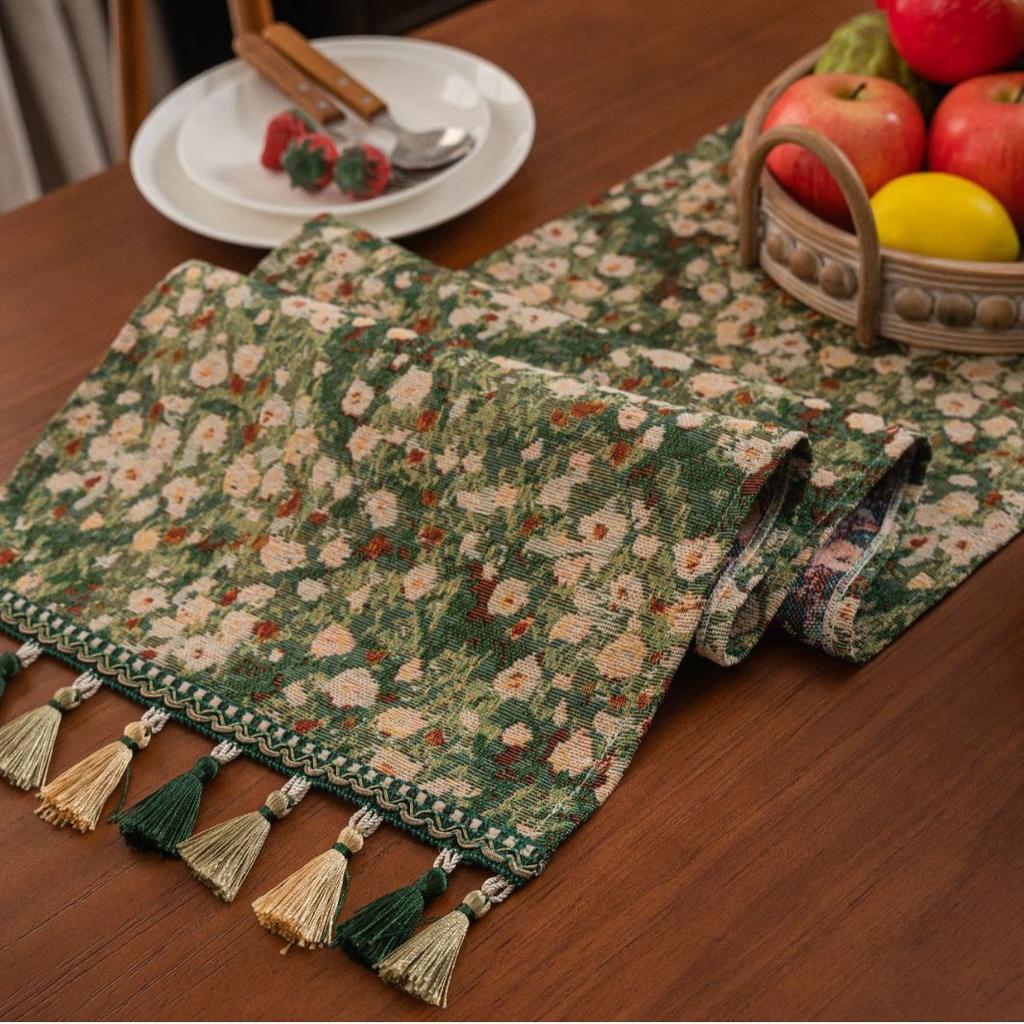 Table Runner Jacquard Green Countryside Flower Cluster Tassel Tea Flag Dining Flag Long Strip Thickened