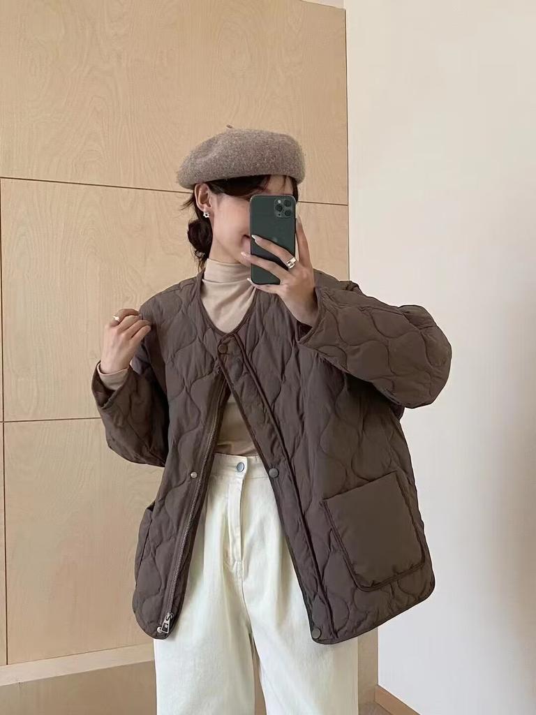 White duck down light rhombus grid down jacket women's gourd autumn and winter clothing new high-end large-size loose round neck jacket
