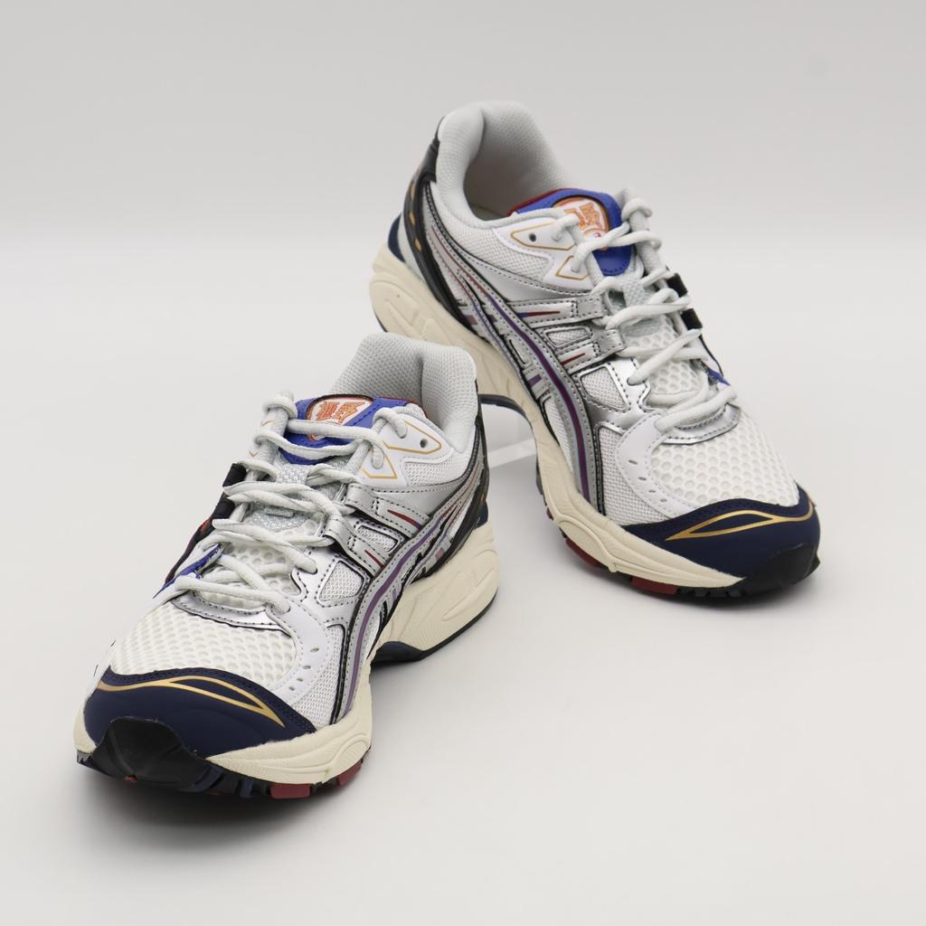 1203A325-100 Asics Gel-Kayano Legacy White Black (Men's)