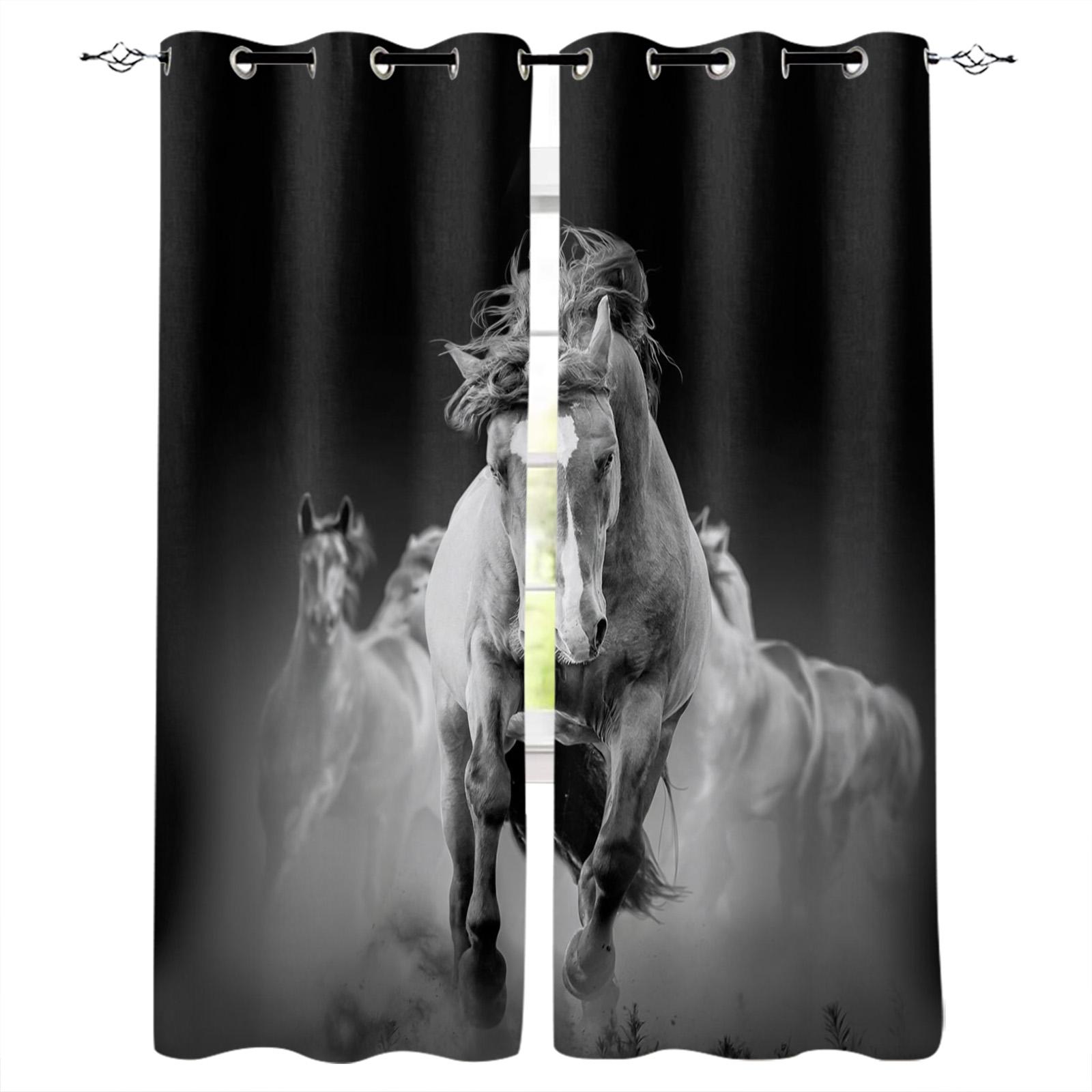 Шторы на окно с изображением лошади — фото 11