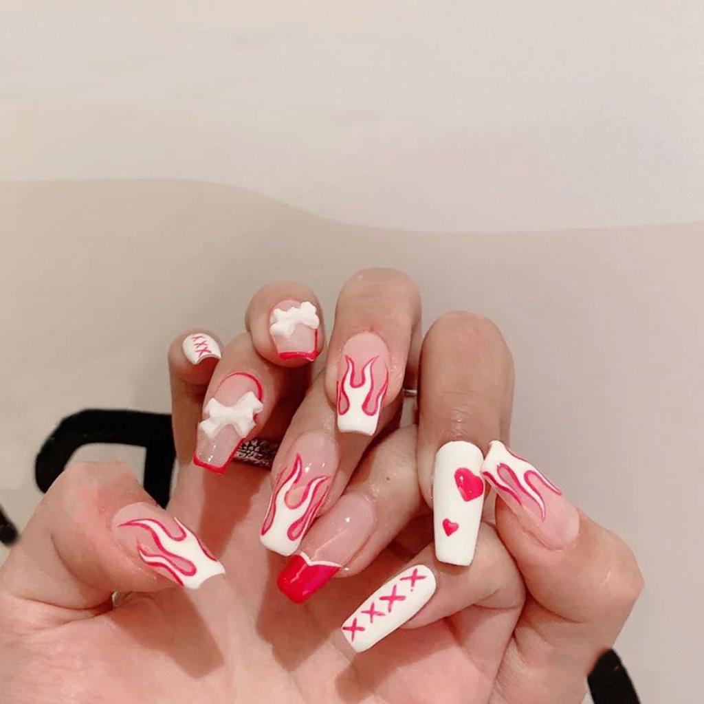 24Pcs Pink Silver Glitter Diamond Fake Nails Long Ballerina Press On Nails Reusable False Nail Tips Set