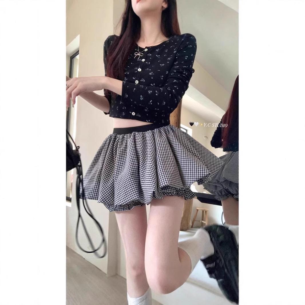 

2025 High Waist Slimming Plaid Tulip Midi & Short A-Line Puffy Skirt for Women Small