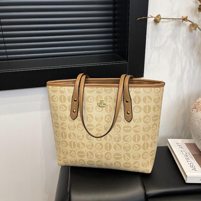 

Новая модная сумка-тоут высокого класса с контрастными цветами, сумка для покупок, на плечо, портативная, с темпераментом, женская сумка коричневый