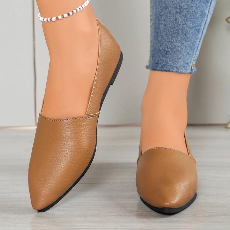 Fashion Vintage Leather Pointed Flat Shoes 2025 Women's Large Soft Sole Comfortable Spring and Summer Slip-on Casual Small Leather Shoes