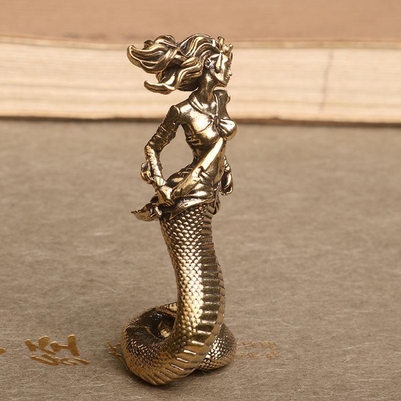 2025 Style Brass Medusa Ornaments Ancient Greek Snake Statue Crafts Home And Office Desktop Ornaments Decoration