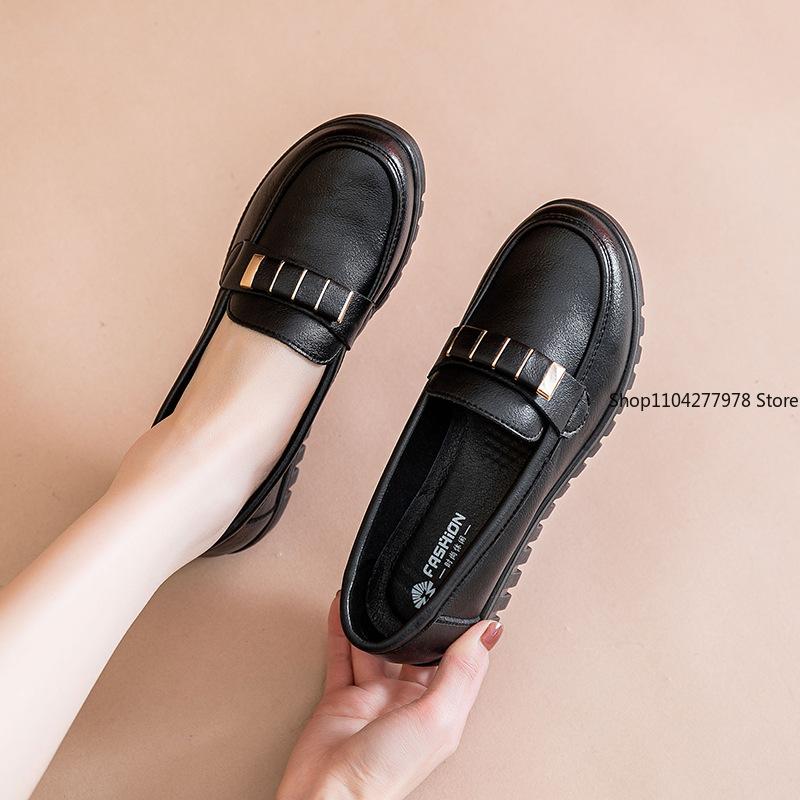 Fashion Pu Leather Women's Shoes Loafers 2025 Flats Slip On Casual Flat Shoes Women White Footwear Zapatos De Mujer Plus Size 42