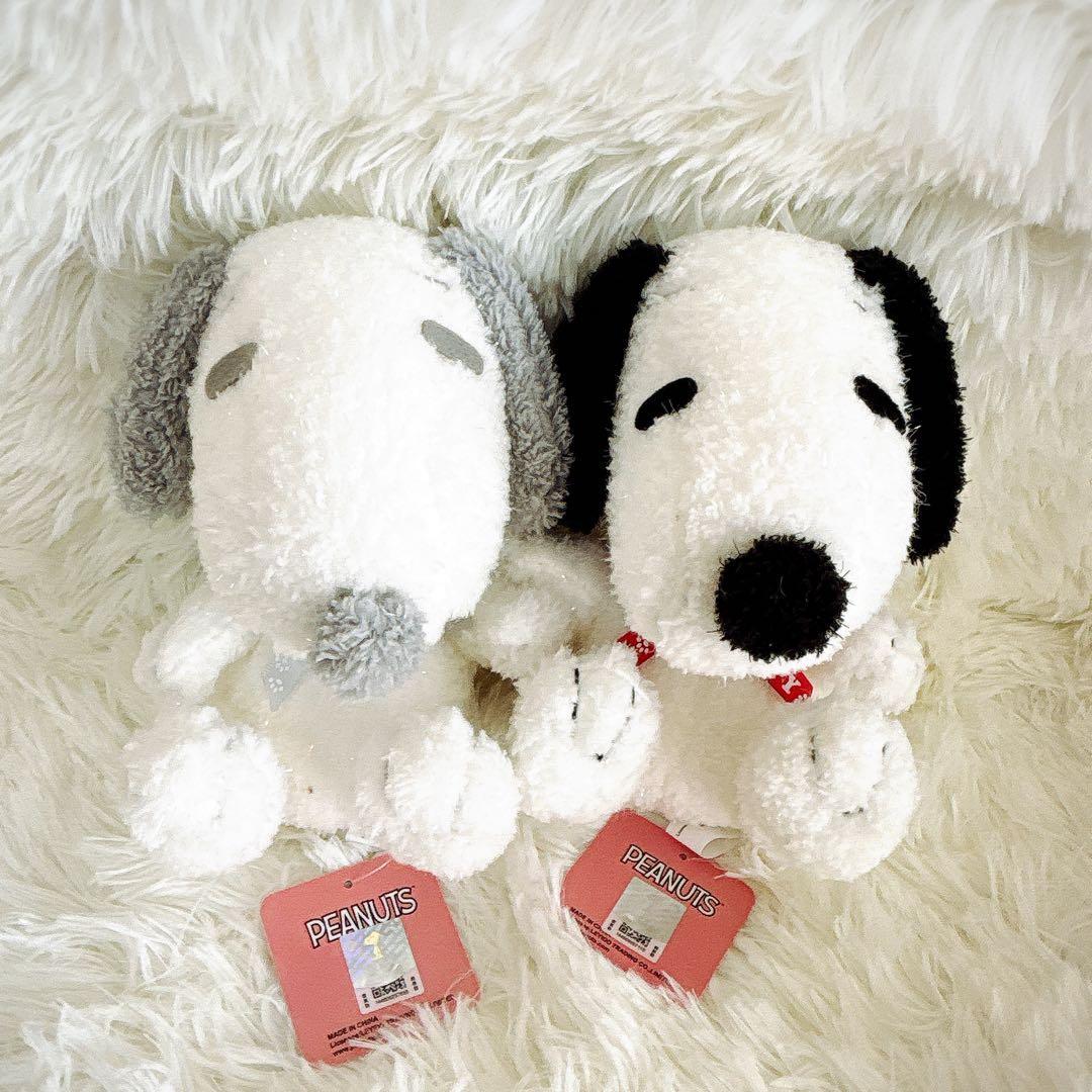 Snoopy stuffed toy gray black