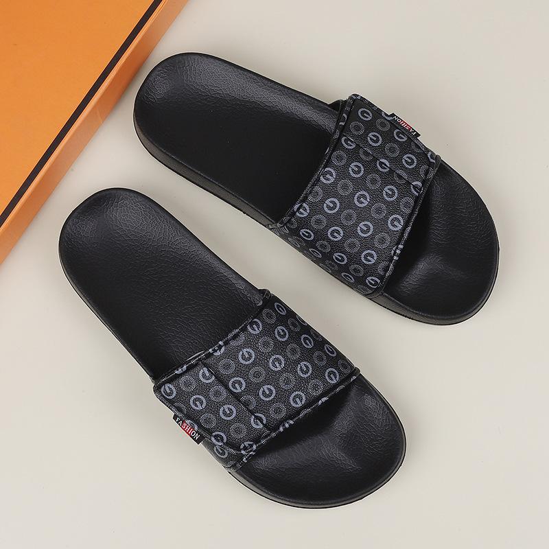 New slippers trendy outdoor summer personalized wear beach home casual non-slip soft bottom sandals
