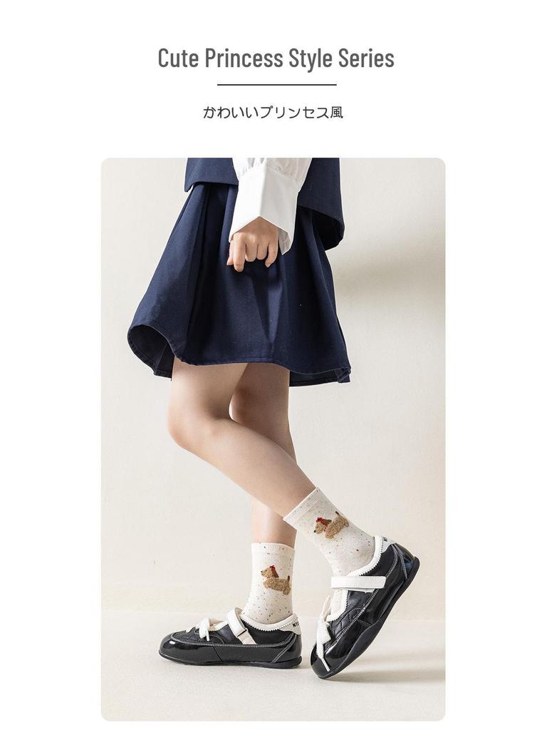 Cute Children's Mid-Calf Cotton Socks for Girls - Cartoon Bear and Dot Design for Spring, Autumn, and Winter.