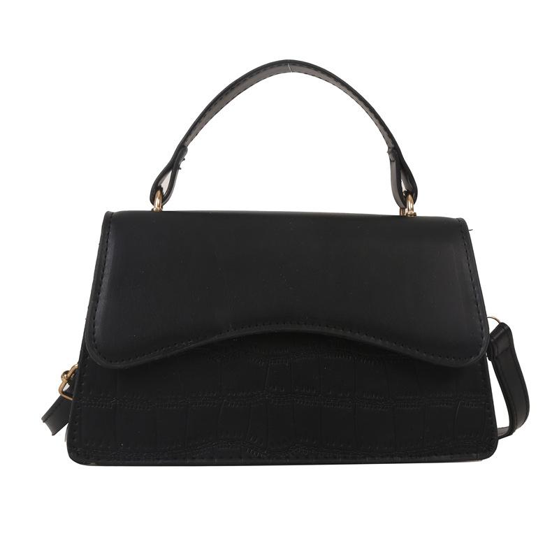 Retro foreign shoulder bag 2025 new trendy handbag Korean version autumn fashion simple messenger small square bag women's bag