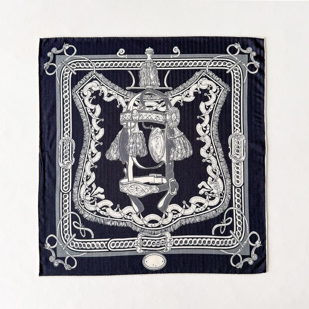 Wool Scarf Women'S Spring Summer Foreign Style Fashion Double-Sided Two-Color Shawl Silk Wool Small Square Scarf