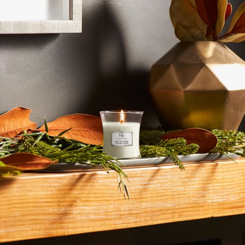 WoodWick Small White Tea & Jasmine Jar with Aromatherapy Candle