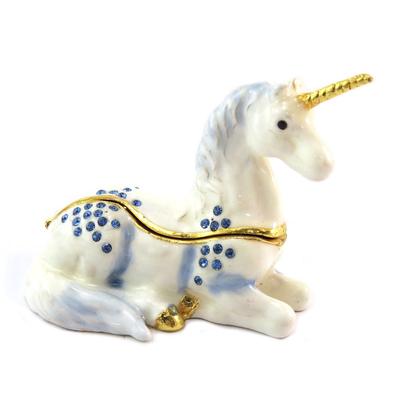 [P6506] – Schmuckschatulle „Einhorn“ aus goldenem Elfenbein – 70 x 55 cm