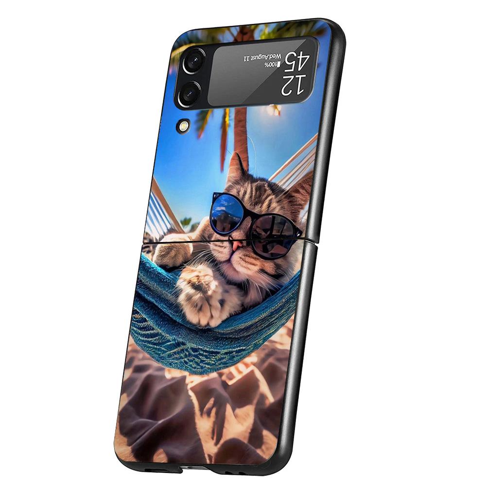 

Cute Cat Watching The Sea Phone Case For Samsung Galaxy Z Flip 7 6 5 4 3 5G Cover ZFlip7 ZFlip6 ZFlip4 ZFlip5 ZFlip3 Coque Funda Samsung Z Flip