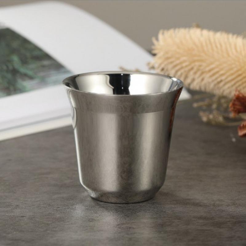 

80 мл Новая простая чашка с плоским дном из нержавеющей стали с двойными стенками, изолированная кофейная чашка, высококачественные однотонные чашки для воды, товары для дома 80ml серебряный